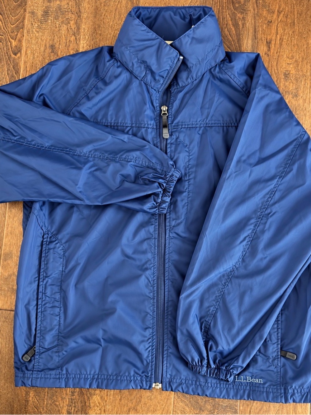 L.L. Bean Lightweight Navy Blue Windbreaker Jacket Packable Hood Full Zip